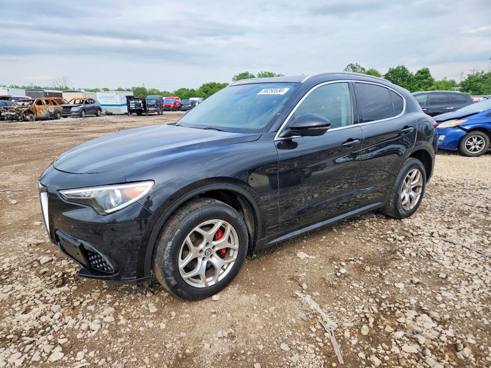 2019 Alfa romeo Stelvio VIN ZASPAKAN0K7C32245 COPART salvage auction — FRONT END, IL - CERTIFICATE OF TITLE, sold $400 on 2026-07-29 (photo 1)