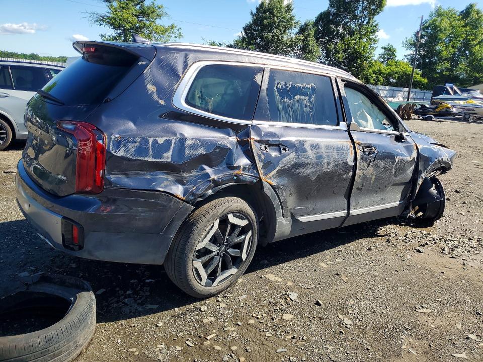 2025 Kia Telluride VIN 5XYP6DGC0SG594218 COPART salvage auction — ROLLOVER, Co - Non-Repairable Cert Of Title, sold $7,300 on 2026-07-29 (photo 3)