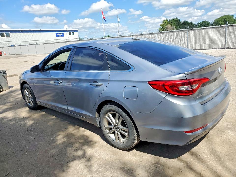 2017 Hyundai VIN 5NPE24AF8HH459981 COPART salvage auction — MINOR DENT/SCRATCHES, On - Permit No Brand - Unfit, sold $2,450 on 2026-07-03 (photo 2)
