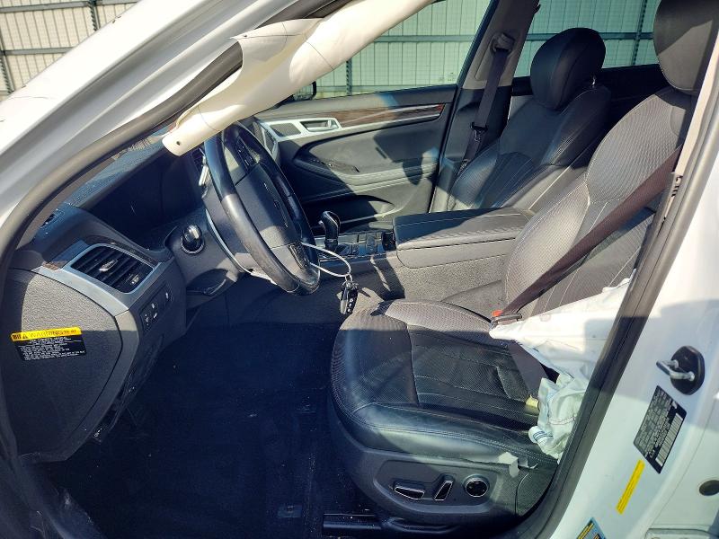 2015 Hyundai Genesis VIN KMHGN4JE2FU091674 COPART salvage auction — SIDE, Mo - Cert Of Title-Prior Salvage, sold $625 on 2026-07-13 (photo 7)