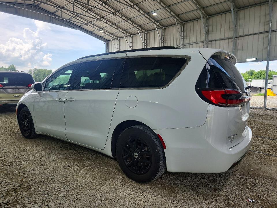 2022 Chrysler VIN 2C4RC1BG8NR178282 COPART salvage auction — HAIL, Mo - Salvage Certificate Of Title, sold $6,700 on 2026-07-28 (photo 2)