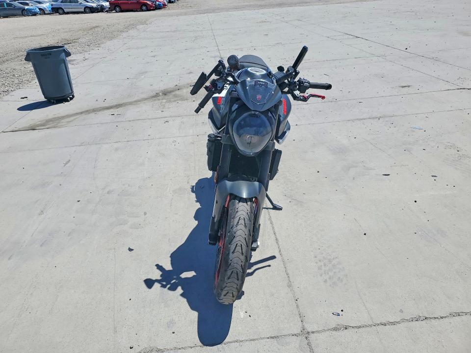 2022 Ducati VIN ZDMMAMDT7NB006372 COPART salvage auction — FRONT END, Ut - Salvage Certificate, sold $1,950 on 2026-07-16 (photo 2)