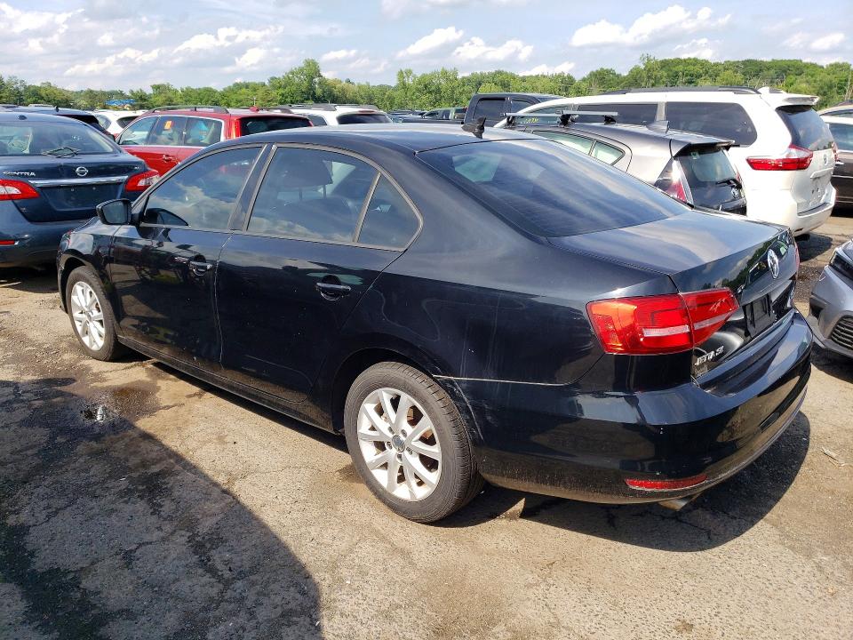 2015 Volkswagen VIN 3VWD17AJ0FM325801 COPART salvage auction — MINOR DENT/SCRATCHES, CT - CERTIFICATE OF TITLE, sold $450 on 2026-07-02 (photo 2)