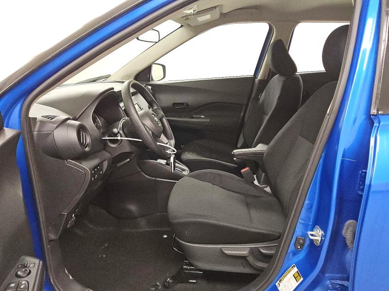 2024 Nissan Kicks VIN 3N1CP5BV7RL594412 COPART salvage auction — MINOR DENT/SCRATCHES, TX - CERTIFICATE OF TITLE, sold $10,300 on 2026-07-30 (photo 7)