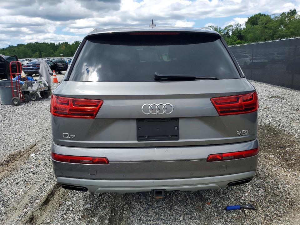 2017 Audi VIN WA1LAAF78HD027143 COPART salvage auction — MINOR DENT/SCRATCHES, Sc - Certificate Of Title, sold $3,850 on 2026-07-27 (photo 6)
