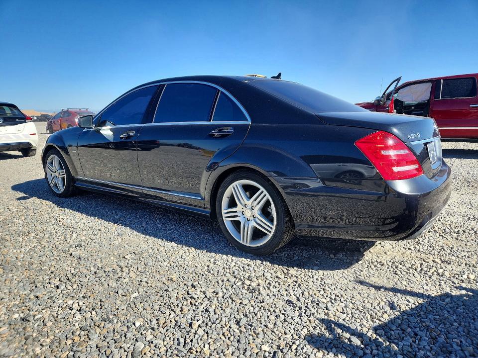 2012 Mercedes-benz S-klasse VIN WDDNG9EB2CA438295 COPART salvage auction — MINOR DENT/SCRATCHES, Co - Certificate Of Title (P), sold $3,100 on 2026-07-21 (photo 2)