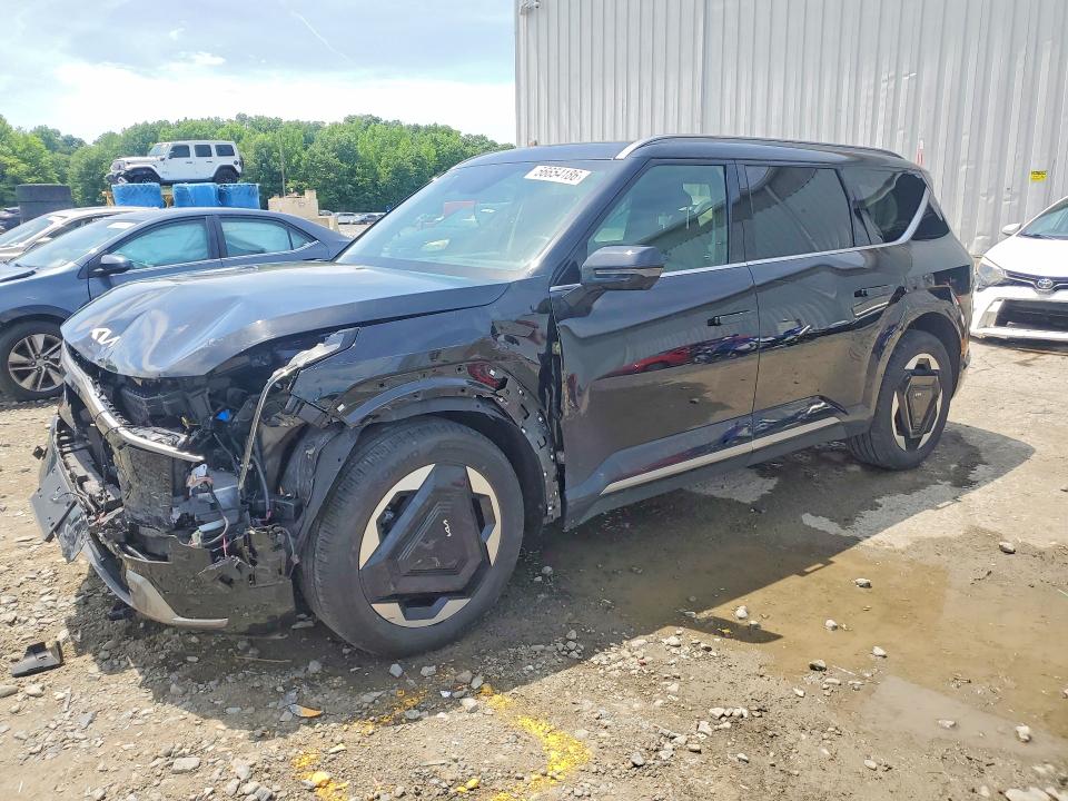 2024 Kia Ev9 VIN KNDADFS57R6039408 — COPART salvage auction photo