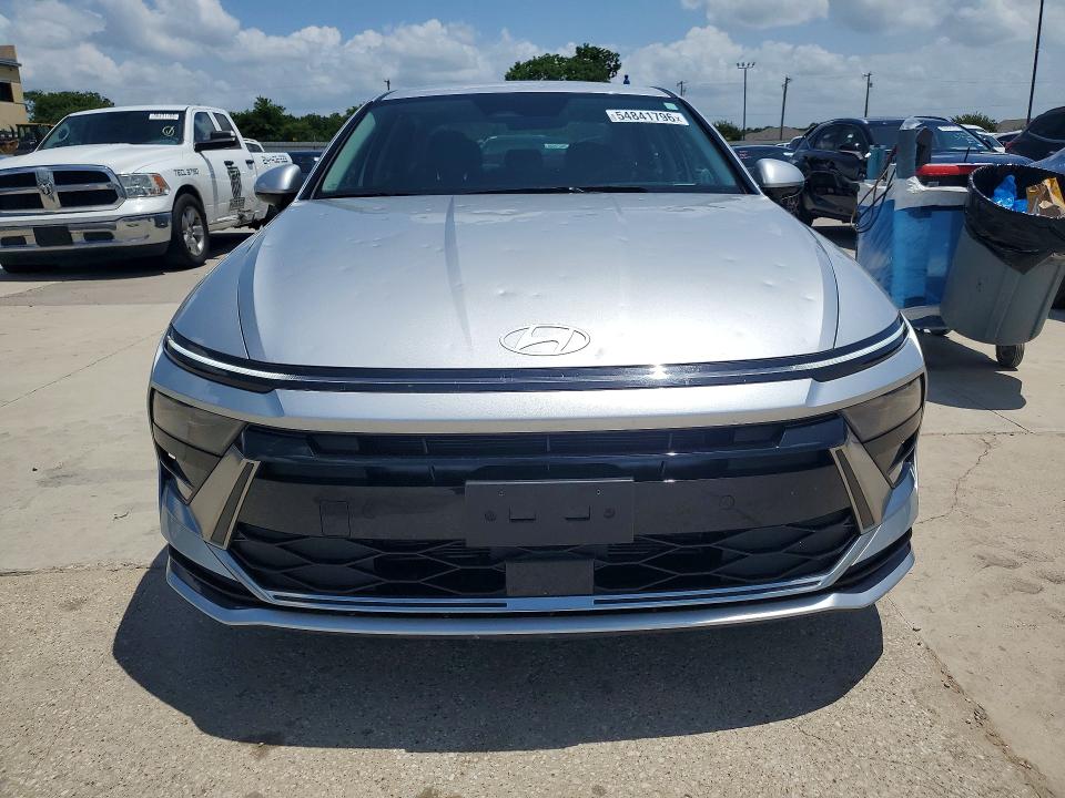 2025 Hyundai Sonata VIN KMHL64JA7SA485627 COPART salvage auction — HAIL, Tx - Certificate Of Title, sold $7,100 on 2026-07-23 (photo 5)
