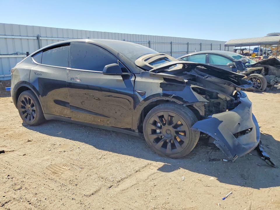 2021 Tesla VIN 5YJYGDEE4MF285416 COPART salvage auction — FRONT END, Ca - Dis/Dlr/Exp Lien Papers-Salv, sold $2,800 on 2026-07-06 (photo 4)