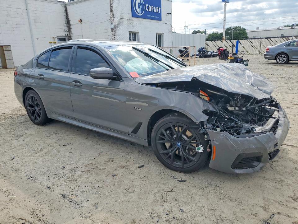 2022 BMW 5er VIN WBA33AG0XNCK81050 COPART salvage auction — FRONT END, Salvage Title, sold $14,400 on 2026-08-04 (photo 4)