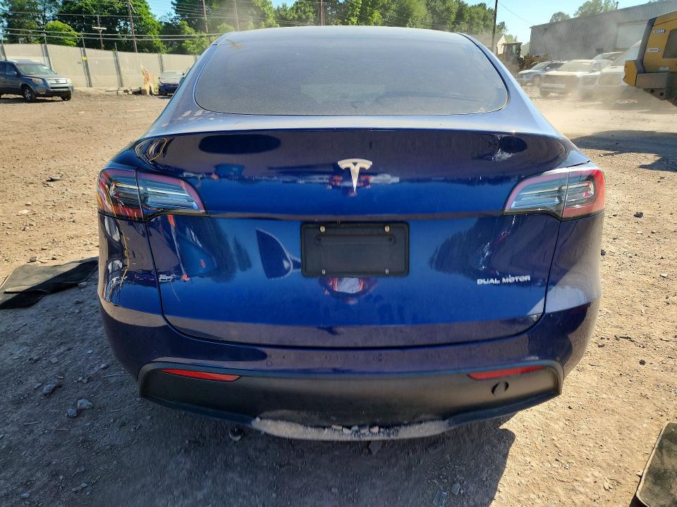2021 Tesla Model y VIN 5YJYGDEE3MF266226 COPART salvage auction — SIDE, Salvage Title, sold $2,300 on 2026-07-20 (photo 6)