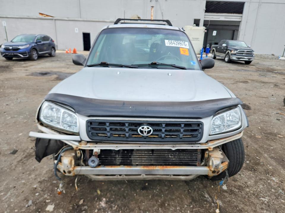 1998 Toyota Rav 4 VIN JT3HP10V8W0175464 COPART salvage auction — FRONT END, Va - Cert Of Title - Salvage, sold $750 on 2026-07-29 (photo 5)