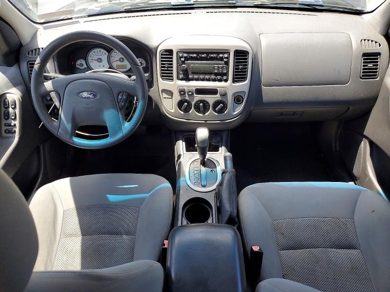 2005 Ford Escape VIN 1FMYU93175KD99593 COPART salvage auction — ENGINE BURN, PA - CERT OF SALV-R=RECONSTRUCTED, sold $400 on 2026-07-02 (photo 8)