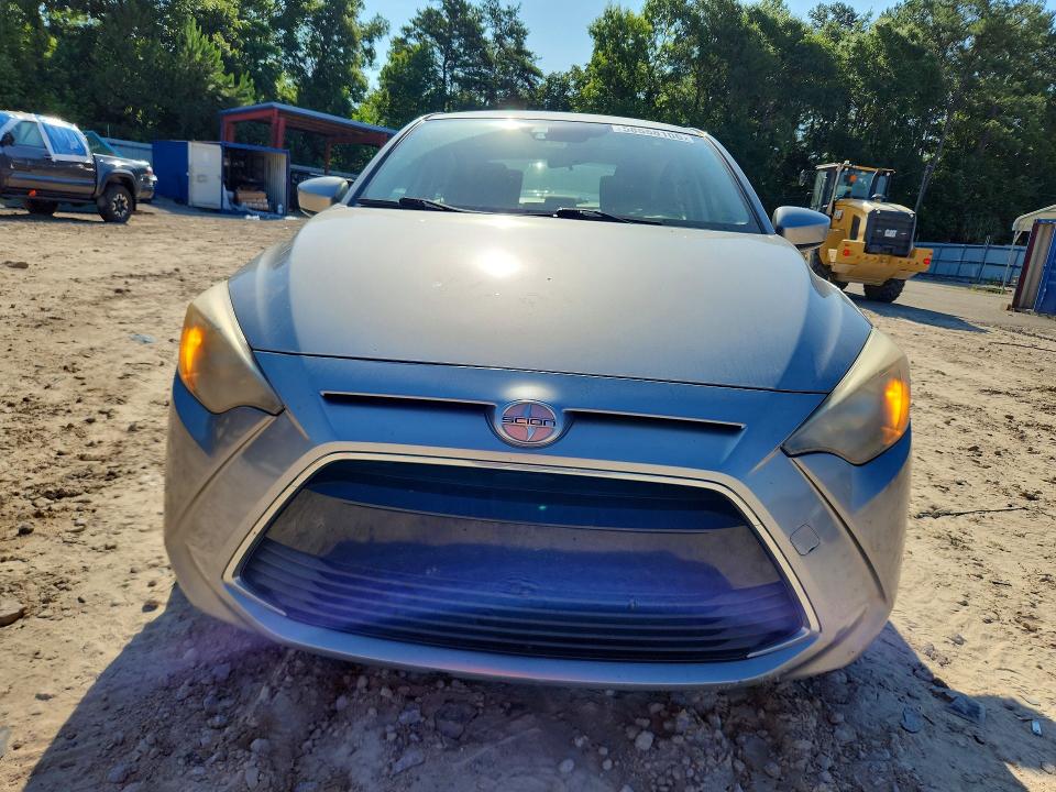 2016 Scion Ia VIN 3MYDLBZV0GY106307 COPART salvage auction — SIDE, Fl - Cert Of Title Slvg Rebuildable, sold $1,550 on 2026-07-10 (photo 5)