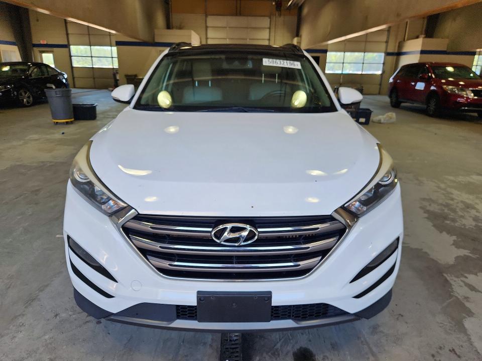 2016 Hyundai Tucson VIN KM8J33A27GU161182 COPART salvage auction — MECHANICAL, Wv - Certificate Of Title, sold $3,100 on 2026-07-10 (photo 5)