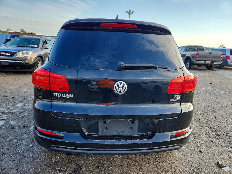 2017 Volkswagen VIN WVGUV7AX7HW504895 COPART salvage auction — MINOR DENT/SCRATCHES, In - Certificate Of Title (P), sold $2,450 on 2026-07-22 (photo 6)