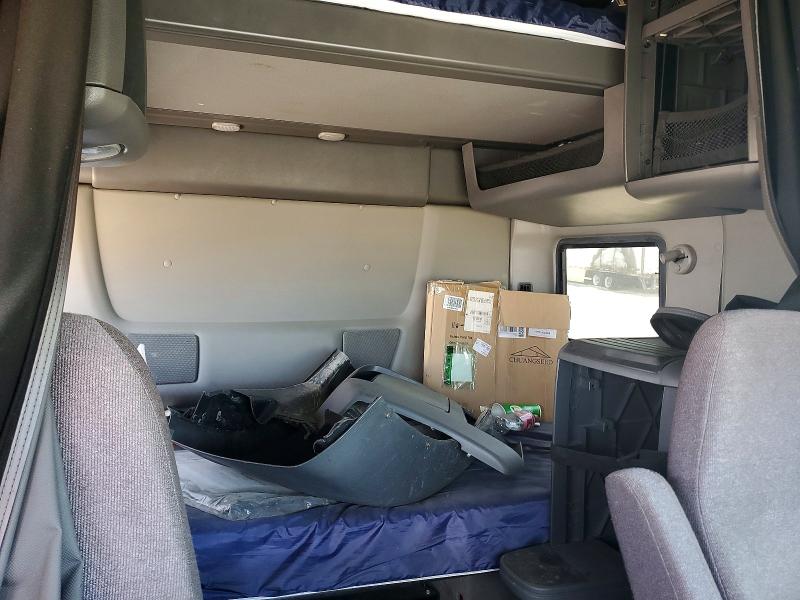 2024 International VIN 3HSDZAPR2RN436233 COPART salvage auction — SIDE, Az - Cert Of Title - Salvage, sold $15,400 on 2026-07-09 (photo 6)