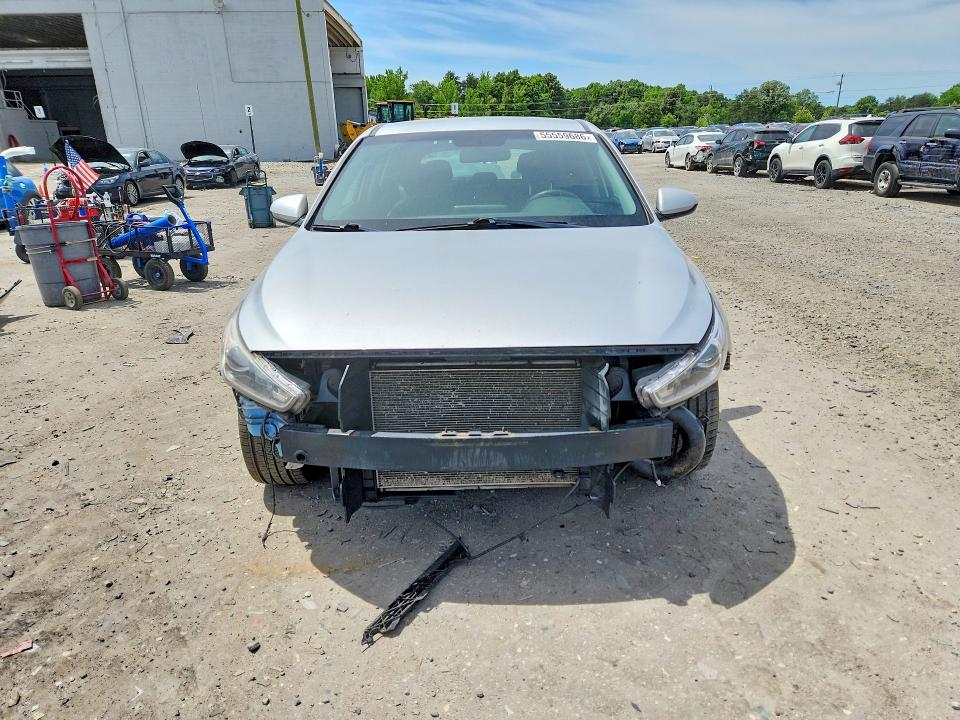 2018 Hyundai VIN KMHH35LE6JU058215 COPART salvage auction — FRONT END, Va - Cert Of Title - Salvage, sold $1,400 on 2026-07-15 (photo 5)