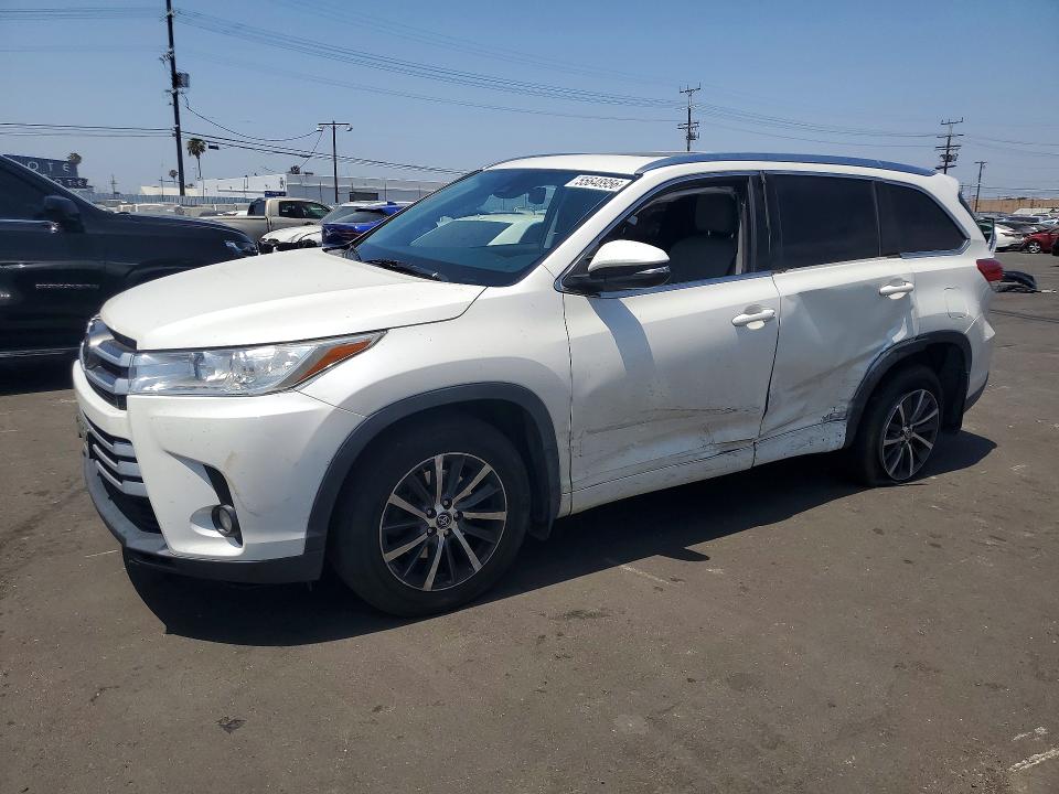 2017 Toyota Highlander VIN 5TDJZRFH5HS514222 COPART salvage auction — SIDE, Ca - Salvage Certificate, sold $6,100 on 2026-07-06 (photo 1)
