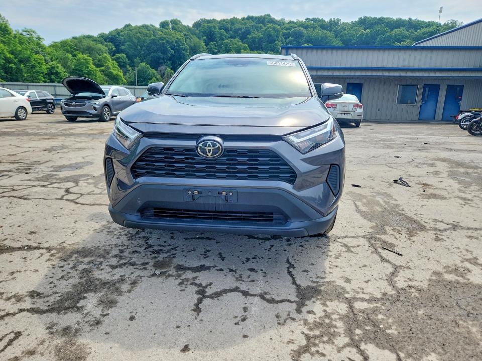 2025 Toyota Rav 4 VIN 4T3RWRFVXSU194208 COPART salvage auction — FRONT END, PA - CERTIFICATE OF SALVAGE, sold $15,200 on 2026-07-16 (photo 5)