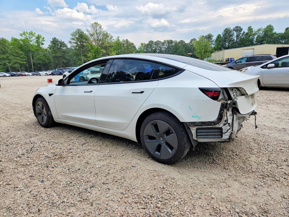 2021 Tesla Model 3 VIN 5YJ3E1EA9MF977103 COPART salvage auction — REAR END, Nc - Salvage Certificate Of Title, sold $5,100 on 2026-07-24 (photo 2)