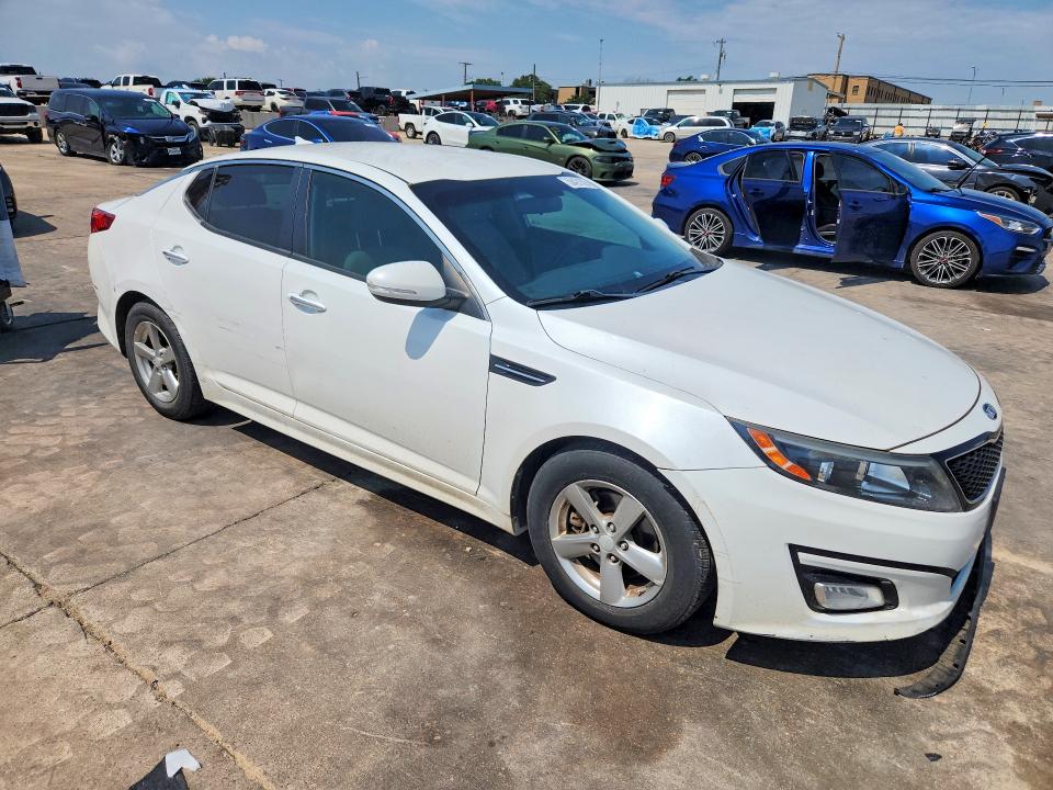 2014 Kia VIN 5XXGM4A70EG296620 COPART salvage auction — WATER/FLOOD, Tx - Salvage Title-Flood Damage, sold $1,050 on 2026-07-09 (photo 4)