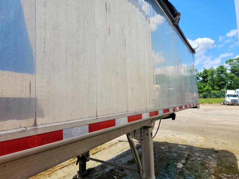 2022 Mac Trailer VIN 5MADN3921NS062648 COPART salvage auction — ROLLOVER, PA - CERTIFICATE OF SALVAGE, sold $1,150 on 2026-07-30 (photo 5)