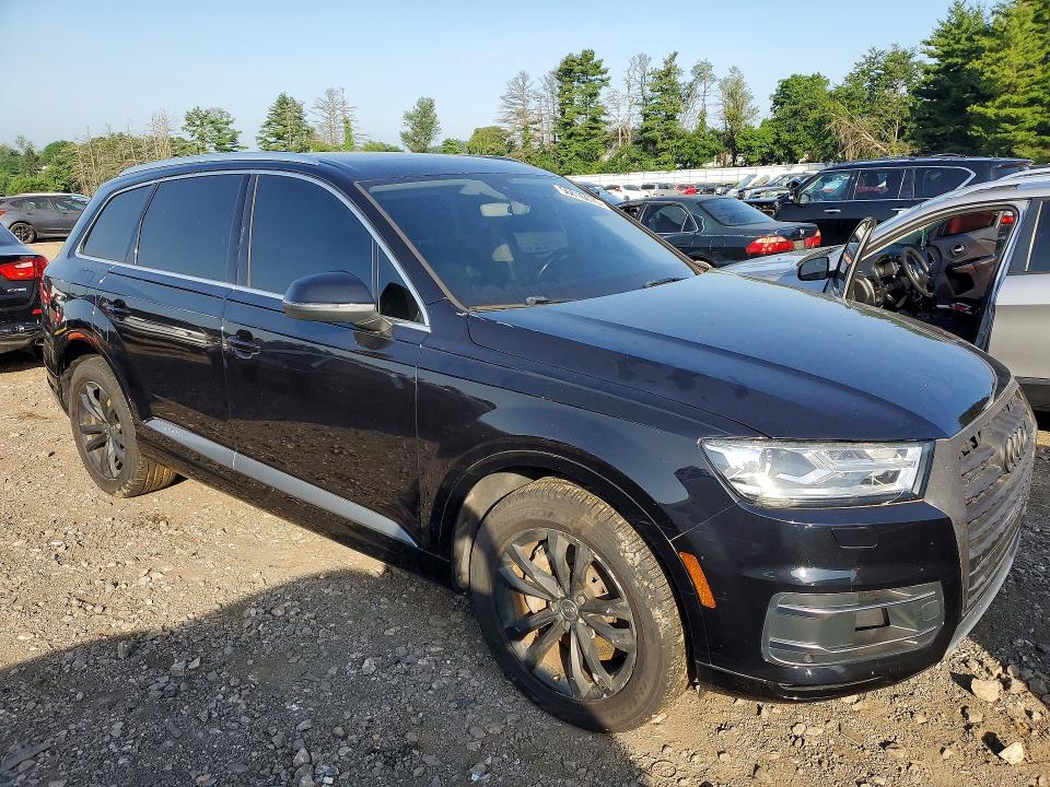 2017 Audi Q7 VIN WA1AAAF76HD005049 COPART salvage auction — MECHANICAL, Md - Certificate Of Title, sold $4,100 on 2026-07-27 (photo 4)