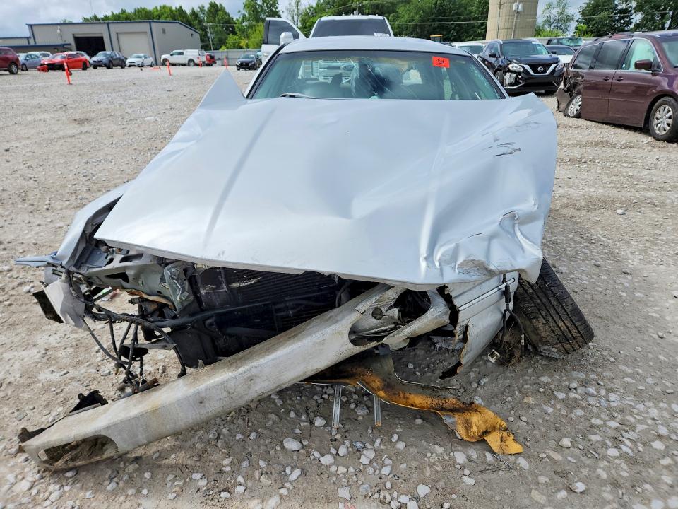 1997 Mercury Grand marquis VIN 2MELM75W4VX673422 COPART salvage auction — FRONT END, MI - CERTIFICATE OF TITLE, sold $175 on 2026-07-23 (photo 5)
