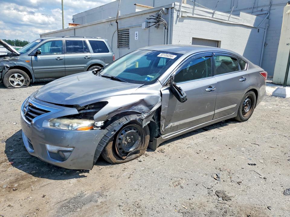 2015 Nissan Altima VIN 1N4AL3AP3FN360518 COPART salvage auction — FRONT END, Va - Cert Of Title - Salvage, sold $350 on 2026-07-29 (photo 1)