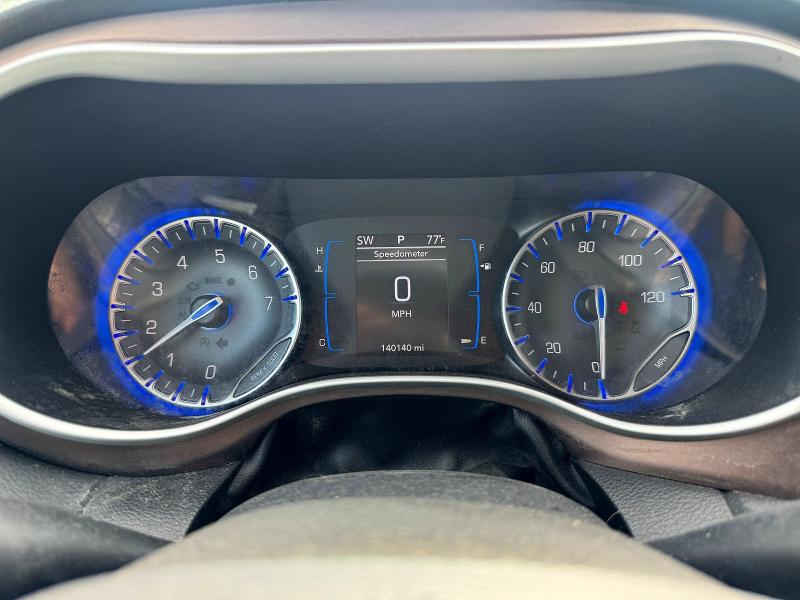 2017 Chrysler Pacifica VIN 2C4RC1BG8HR803588 COPART salvage auction — NORMAL WEAR, Va - Certificate Of Title (P), sold $3,300 on 2026-07-06 (photo 8)
