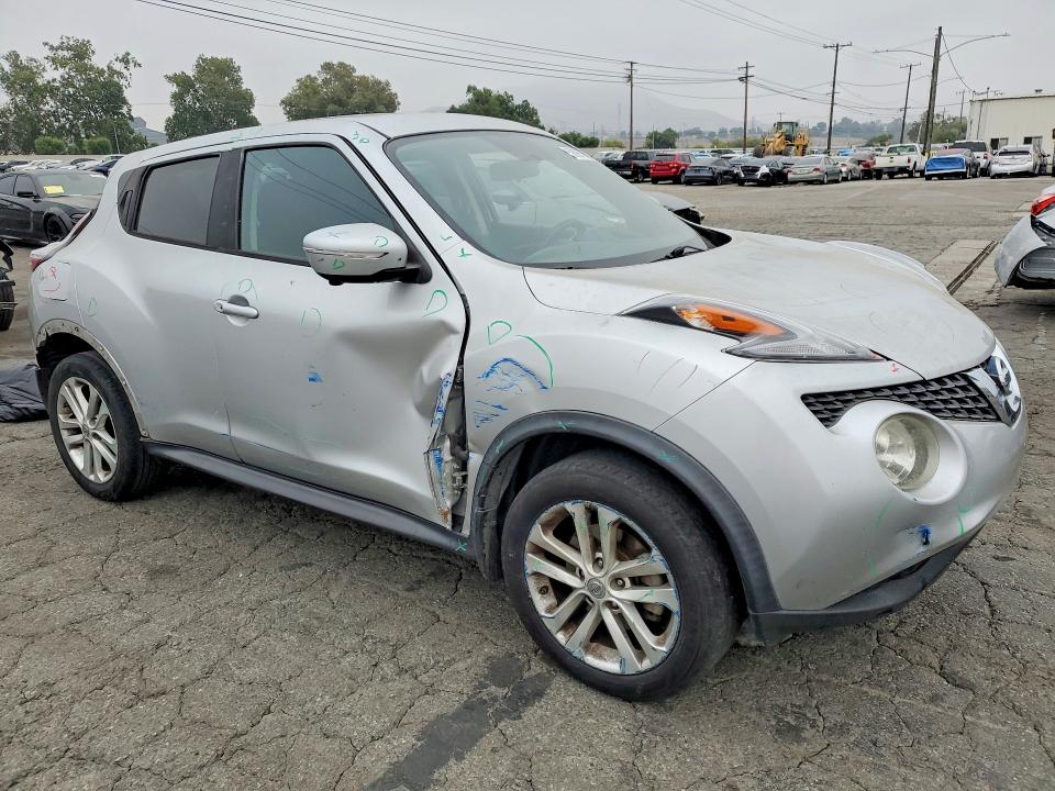 2016 Nissan Juke VIN JN8AF5MR2GT603165 COPART salvage auction — SIDE, Salvage Title, sold $1,200 on 2026-08-25 (photo 4)