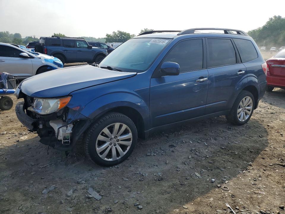 2013 Subaru Forester VIN JF2SHADC1DH441611 COPART salvage auction — FRONT END, Md - Cert Of Salvage > 75% Damage, sold $550 on 2026-07-28 (photo 1)