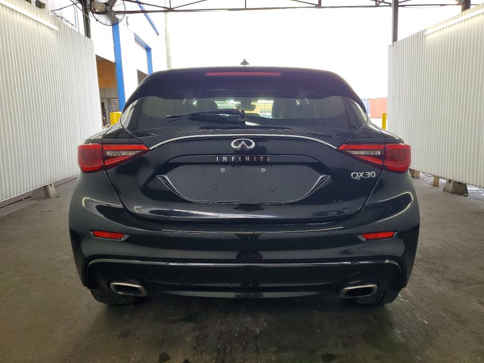 2018 Infiniti Qx30 VIN SJKCH5CP4JA059928 COPART salvage auction — MINOR DENT/SCRATCHES, FL - CERTIFICATE OF TITLE, sold $3,500 on 2026-07-07 (photo 6)