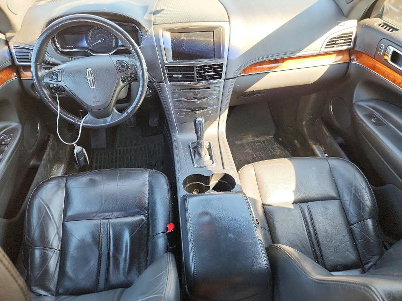 2019 Lincoln Mkt VIN 2LMHJ5NK4KBL02531 COPART salvage auction — FRONT END, NY - CERT OF TITLE-REBUILT SALVAGE (P), sold $775 on 2026-07-02 (photo 8)