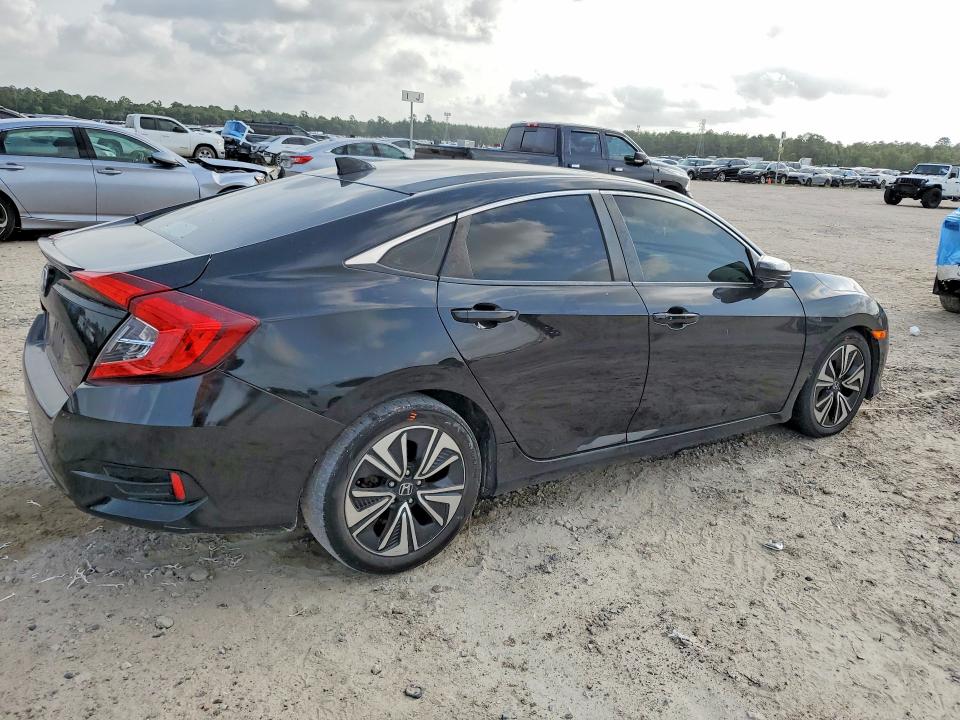 2018 Honda Civic VIN JHMFC1F33JX036460 COPART salvage auction — WATER/FLOOD, Tx - Salvage Title-Flood Damage, sold $150 on 2026-07-24 (photo 3)