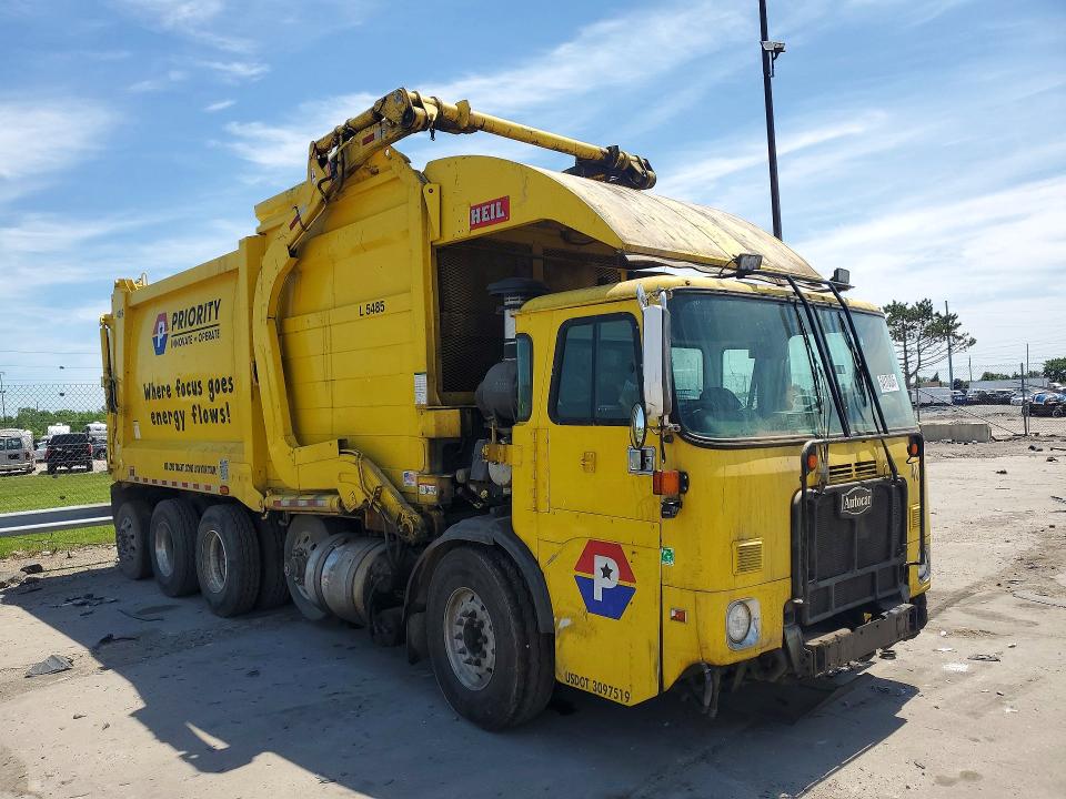 2022 Autc Expeditor VIN 5VCACSEF6NC238142 COPART salvage auction — ROOF, OH - CERT OF TITLE-SALVAGE, sold $250 on 2026-07-29 (photo 4)