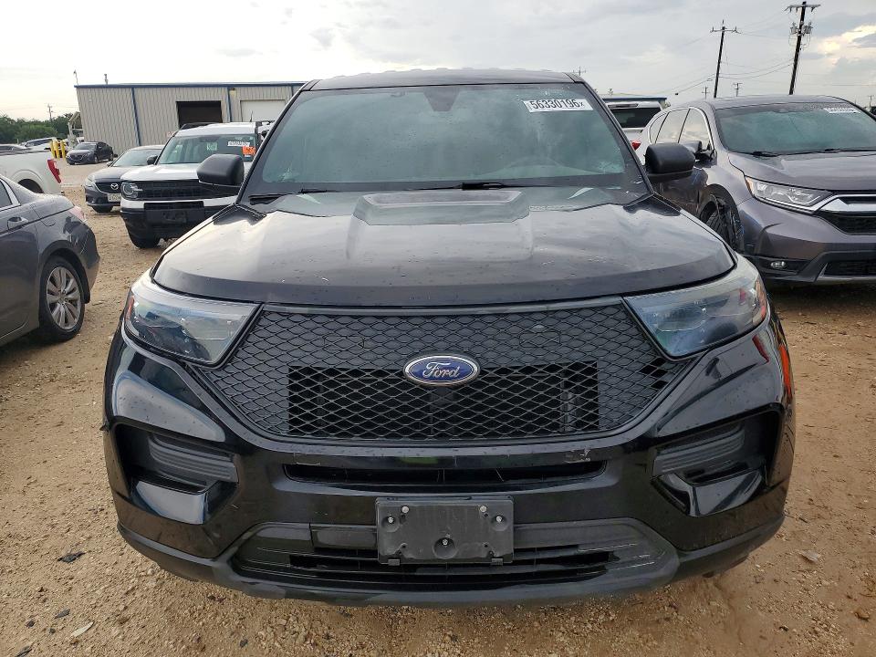 2022 Ford Explorer VIN 1FM5K8AB5NGA47775 COPART salvage auction — MINOR DENT/SCRATCHES, Tx - Salvage Vehicle Title (P), sold $7,100 on 2026-07-30 (photo 5)