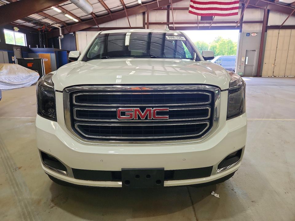2017 Gmc Yukon xl VIN 1GKS2GKC1HR186369 COPART salvage auction — MINOR DENT/SCRATCHES, Nh - Certificate Of Title, sold $7,500 on 2026-07-02 (photo 5)