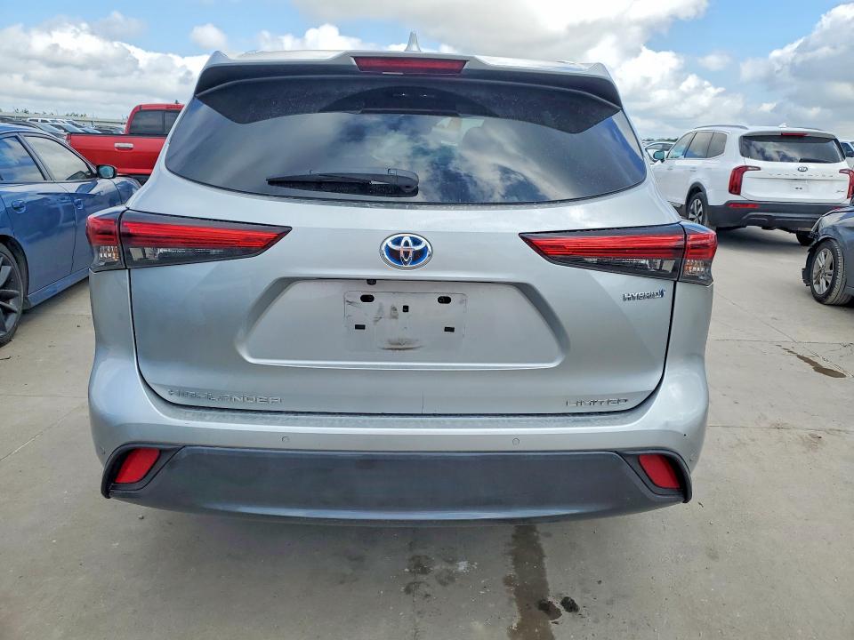 2021 Toyota Highlander VIN 5TDYARAH6MS005151 COPART salvage auction — FRONT END, Tx - Salvage Vehicle Title, sold $18,000 on 2026-07-02 (photo 6)