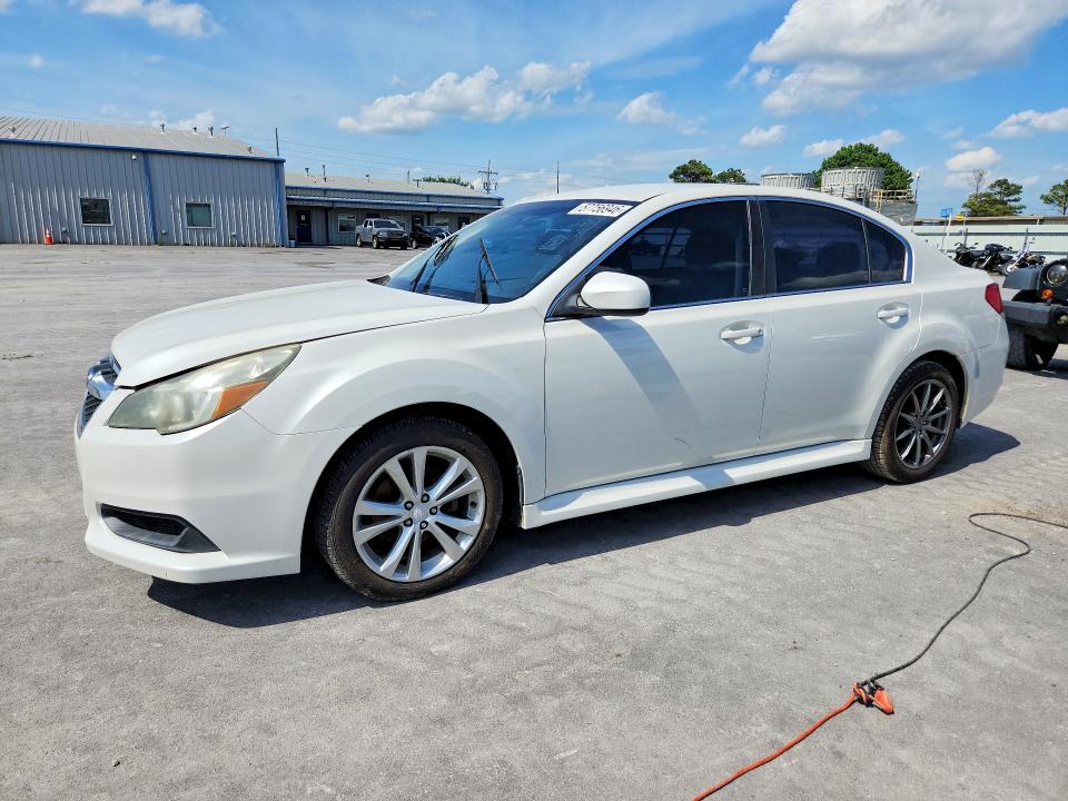 2014 Subaru LEGACY VIN 4S3BMBC63E3023030 — COPART salvage auction photo