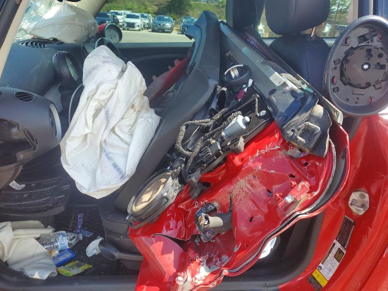 2011 Mini VIN WMWSU3C54BT094291 COPART salvage auction — ALL OVER, SC - CERT OF TITLE-SALVAGE, sold $175 on 2026-07-24 (photo 7)