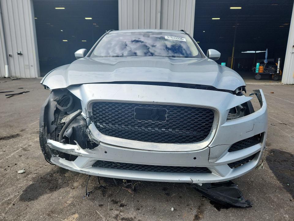 2019 Jaguar F-pace VIN SADCK2FX5KA359756 COPART salvage auction — FRONT END, Fl - Cert Of Title Slvg Rebuildable, sold $2,900 on 2026-08-03 (photo 5)