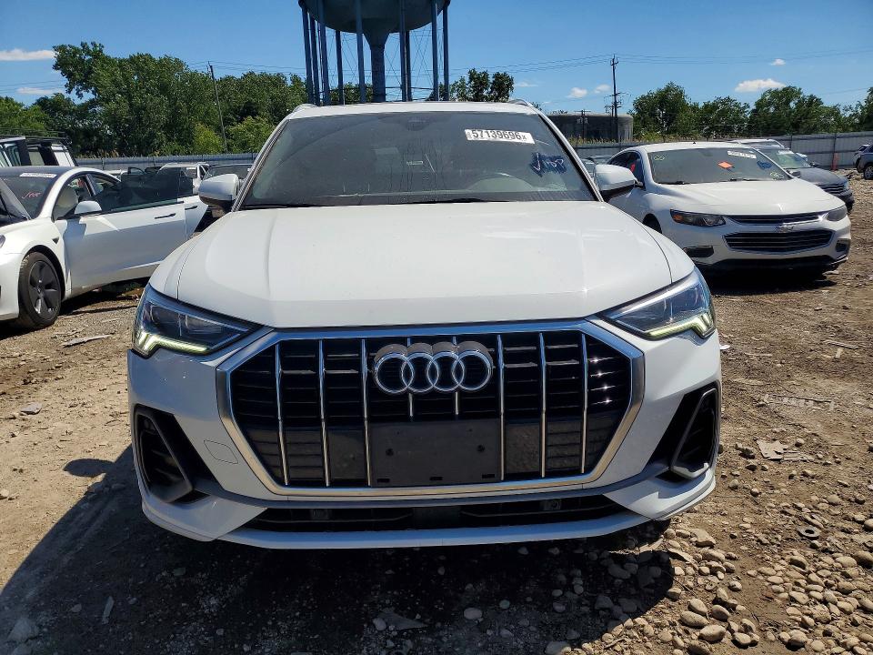 2020 Audi Q3 VIN WA1EECF34L1125344 COPART salvage auction — REAR END, Il - Salvage Certificate, sold $10,200 on 2026-07-22 (photo 5)