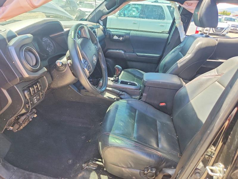 2019 Toyota Tacoma VIN 5TFCZ5AN4KX200397 COPART salvage auction — ROLLOVER, Mt - Salvage Certificate Of A Vehic, sold $3,750 on 2026-07-28 (photo 7)