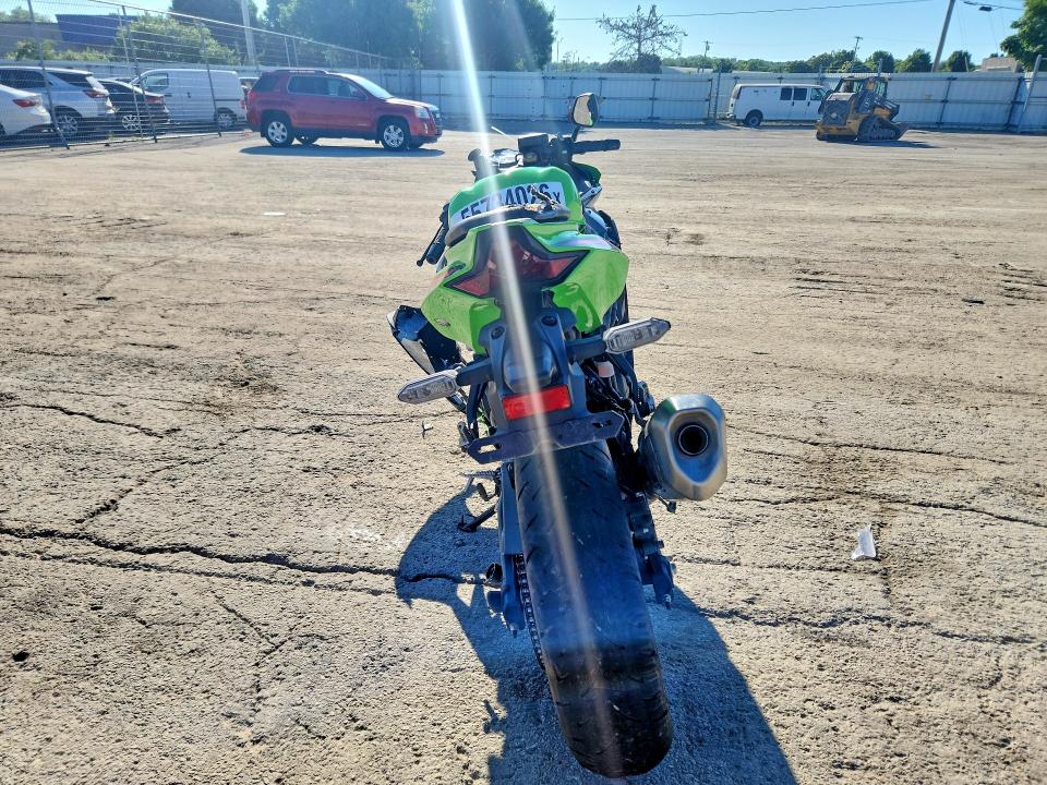 2023 Kawasaki Zx400 VIN ML5ZXCS10PDA00512 COPART salvage auction — ALL OVER, OH - CERT OF TITLE-SALVAGE, sold $2,100 on 2026-07-16 (photo 4)