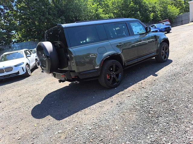 2026 Land rover Defender VIN SALEXFEU8T2603618 COPART salvage auction — HAIL, Nj - Cert Of Title-Salvage (P), sold $75,000 on 2026-07-17 (photo 4)