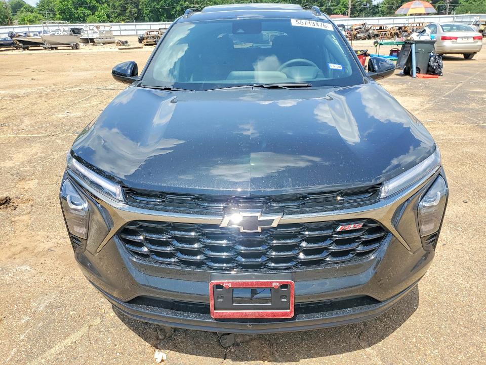 2026 Chevrolet Trax VIN KL77LJEP5TC117042 COPART salvage auction — SIDE, Tx - Salvage Vehicle Title, sold $11,300 on 2026-07-13 (photo 5)