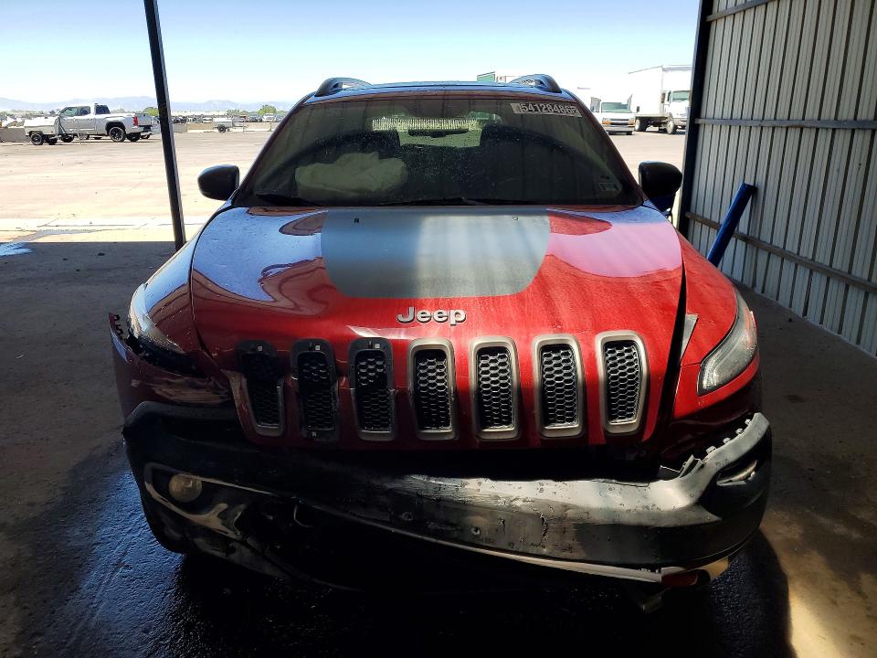 2017 Jeep Cherokee VIN 1C4PJMBS8HW600968 COPART salvage auction — FRONT END, CO - CERTIFICATE OF TITLE, sold $1,550 on 2026-07-02 (photo 5)