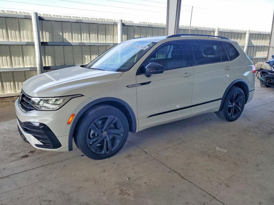 2024 Volkswagen Tiguan VIN 3VVCB7AX4RM050990 — COPART salvage auction photo